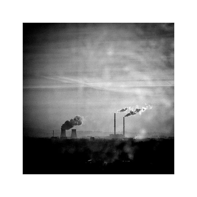 419781_208559962585481_482204853_n