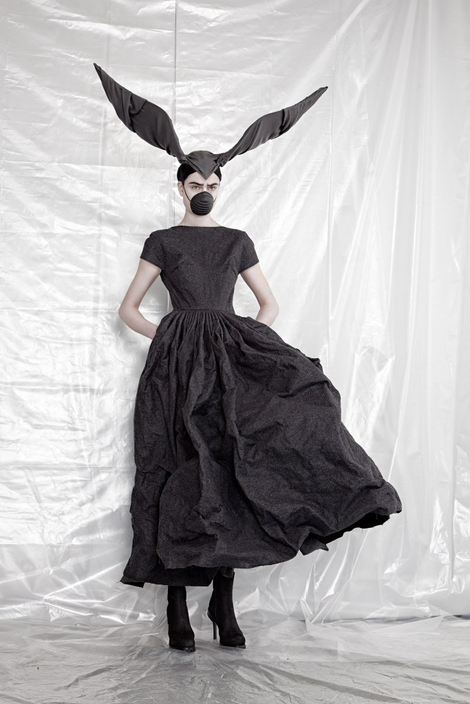 a-f-vandevorst-008-1366